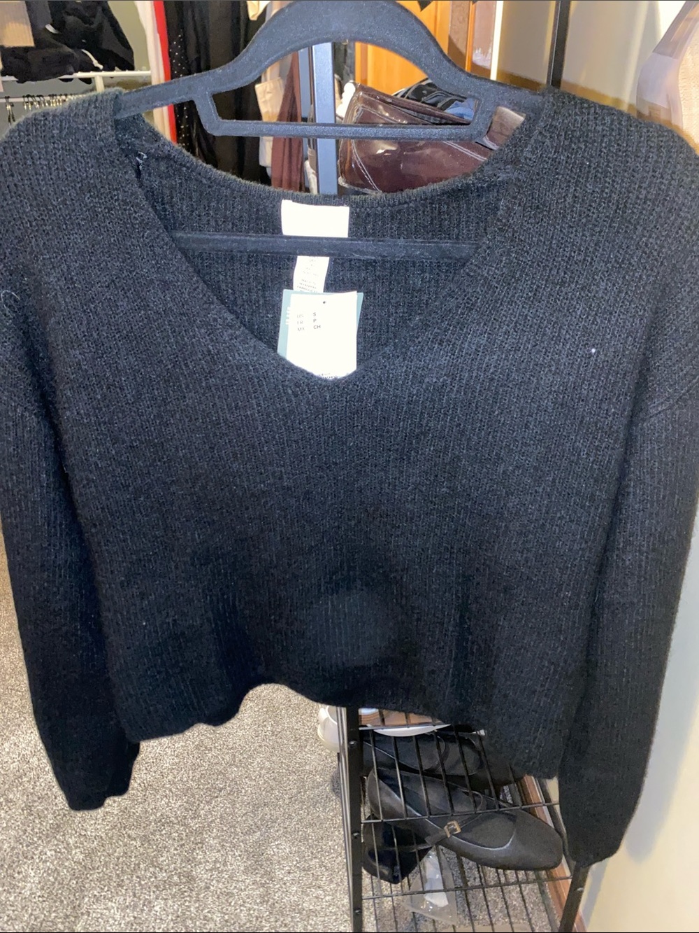 H&M Black V-Neck Women's Sweater